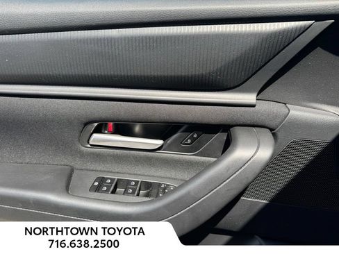 Used 2025 MAZDA CX-90 3.3 Turbo w/ Select Package AWD/4WD image 25
