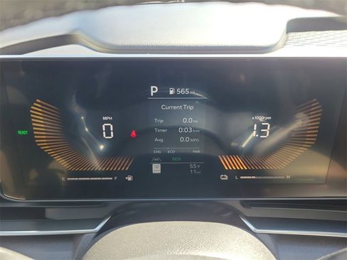 New 2026 Kia Carnival EX image 26