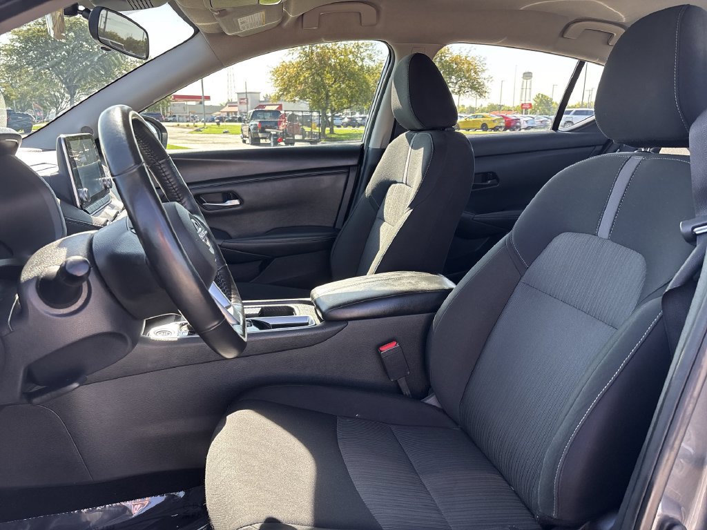 Certified 2025 Nissan Sentra SV w/ All-Weather Package FWD image 20