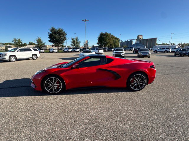 Used 2024 Chevrolet Corvette Stingray Preferred Cpe RWD image 4