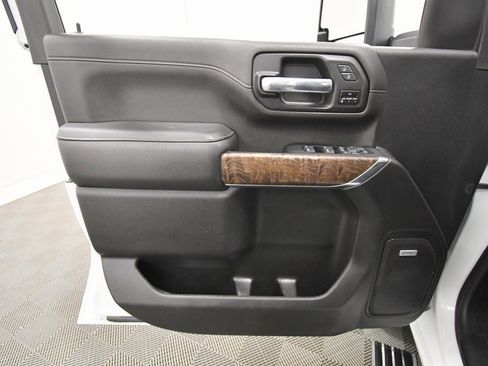 Used 2022 GMC Sierra 2500 Denali w/ Denali Ultimate Package image 13