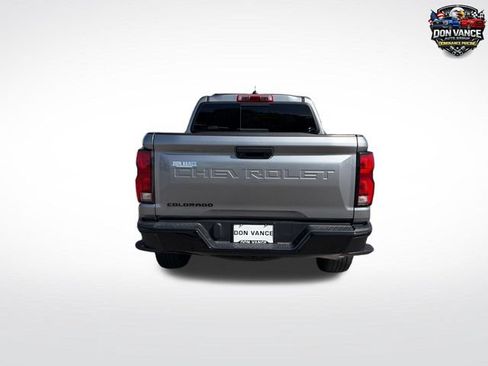 Used 2023 Chevrolet Colorado Z71 w/ Z71 Convenience Package 2 AWD/4WD image 7