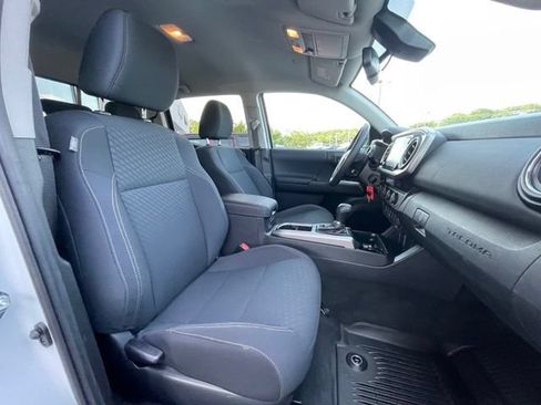 Used 2021 Toyota Tacoma SR5 w/ Trail Edition AWD/4WD image 28