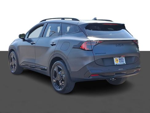 Certified 2026 Kia Sportage X-Line AWD/4WD image 4