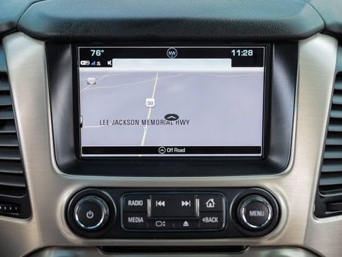 Used 2019 GMC Yukon Denali w/ Denali Ultimate Package AWD/4WD image 28