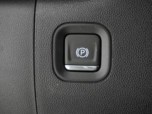 New 2026 Chevrolet Silverado 2500 Custom w/ Custom Value Package image 17