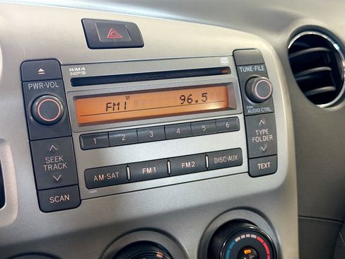Used 2009 Toyota Matrix FWD image 21