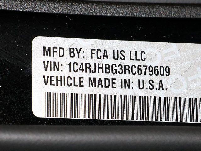 Used 2024 Jeep Grand Cherokee Limited AWD/4WD image 40