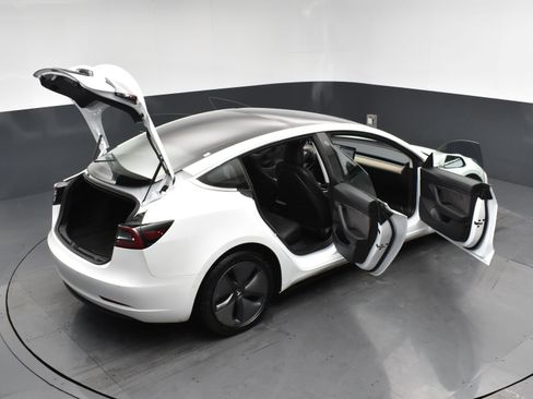 Used 2019 Tesla Model 3 Long Range image 26