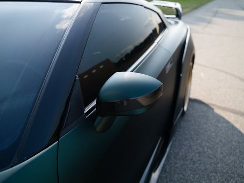 Used 2012 Nissan GT-R Premium AWD/4WD image 20