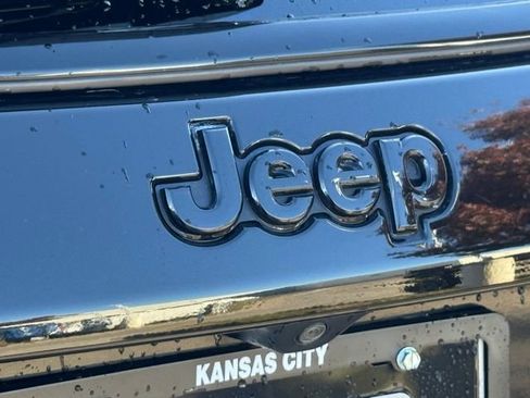 Used 2020 Jeep Compass Latitude image 45