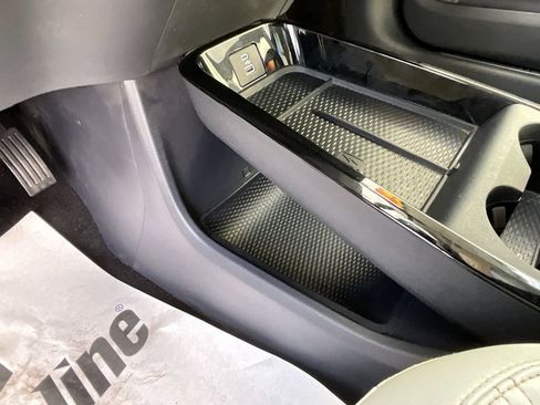 Used 2022 Ford Mustang Mach-E Premium image 20