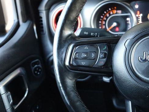 Used 2018 Jeep Wrangler Unlimited Sport S AWD/4WD image 33