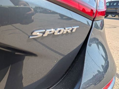 Used 2025 Honda Civic Sport image 28