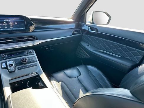 Used 2021 Hyundai Palisade Calligraphy image 24