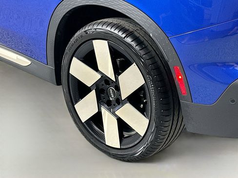 Certified 2025 MINI Cooper Countryman S image 10