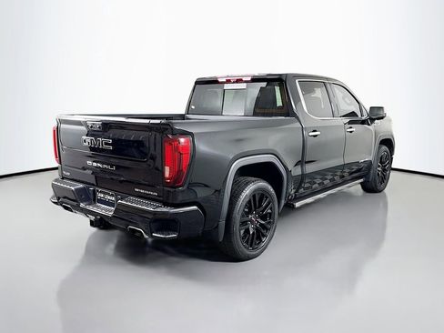 Used 2024 GMC Sierra 1500 Denali image 7