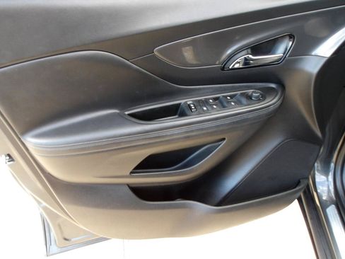 Used 2017 Buick Encore Preferred FWD image 18
