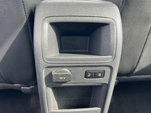 Used 2014 Volkswagen Jetta SE FWD image 24
