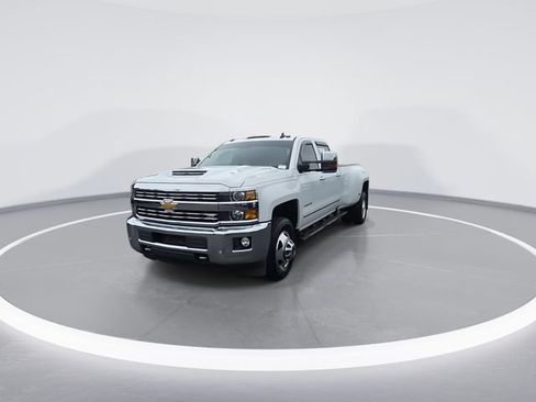 Used 2018 Chevrolet Silverado 3500 LTZ w/ Duramax Plus Package AWD/4WD image 3