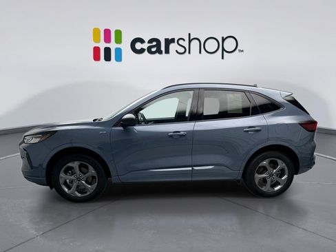 Used 2024 Ford Escape ST-Line w/ Tech Pack #1 AWD/4WD image 2