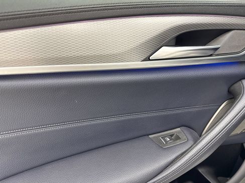 Used 2017 BMW 540i RWD image 39