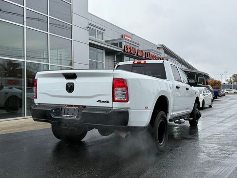 Used 2024 RAM 3500 Tradesman w/ Convenience Group image 4