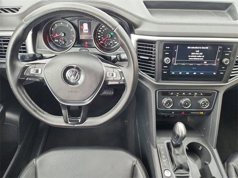 Used 2018 Volkswagen Atlas SE image 11
