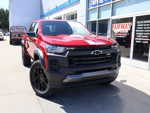 New 2026 Chevrolet Colorado Trail Boss AWD/4WD image 36