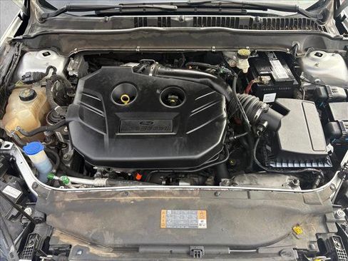 Used 2018 Ford Fusion Titanium image 20