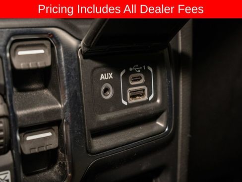 Used 2020 Jeep Wrangler Unlimited Sport S AWD/4WD image 15