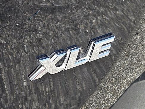 Used 2014 Toyota RAV4 XLE FWD image 31