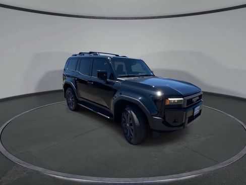 Used 2025 Toyota Land Cruiser AWD/4WD image 2