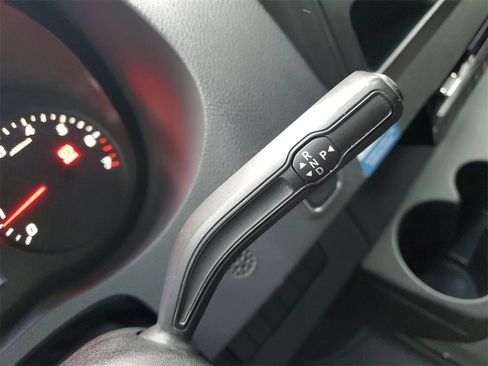 Used 2021 Mercedes-Benz Sprinter 2500 image 22