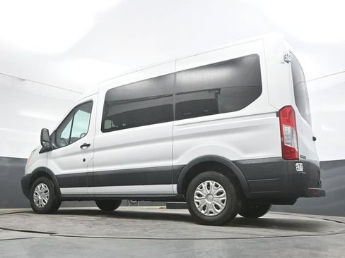 Used 2016 Ford Transit 150 XLT RWD image 40