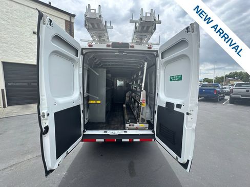 Used 2023 RAM ProMaster 3500 w/ Lane Management Group FWD image 14