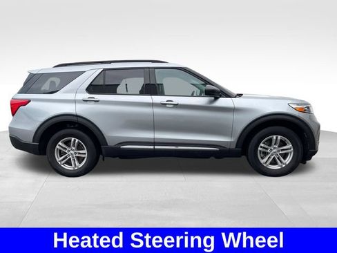Used 2023 Ford Explorer XLT w/ Equipment Group 202A AWD/4WD image 6