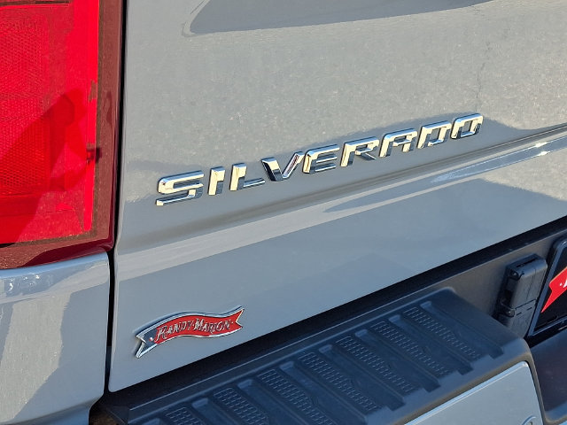 Used 2025 Chevrolet Silverado 1500 RST w/ Convenience Package II AWD/4WD image 30