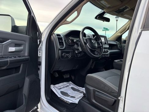 Used 2020 RAM 2500 Big Horn image 10