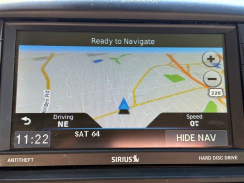 Used 2016 Chrysler Town & Country Limited image 14