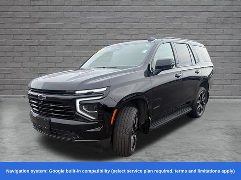 Used 2025 Chevrolet Tahoe RST w/ Comfort Package AWD/4WD image 3