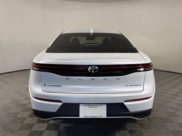 Used 2026 Toyota Crown Platinum AWD/4WD image 6