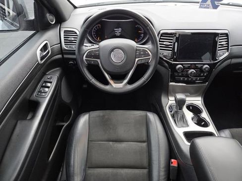 Used 2019 Jeep Grand Cherokee Altitude image 29