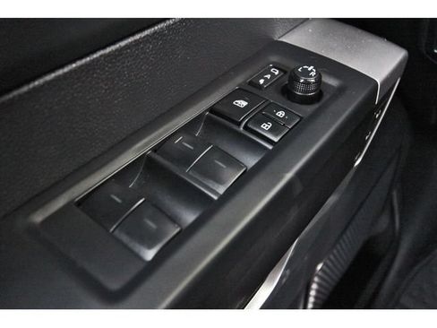 Used 2023 Toyota Tundra Platinum AWD/4WD image 20