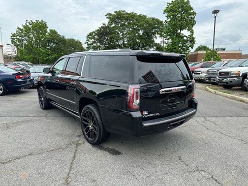 Used 2017 GMC Yukon XL Denali w/ Open Road Package AWD/4WD image 7