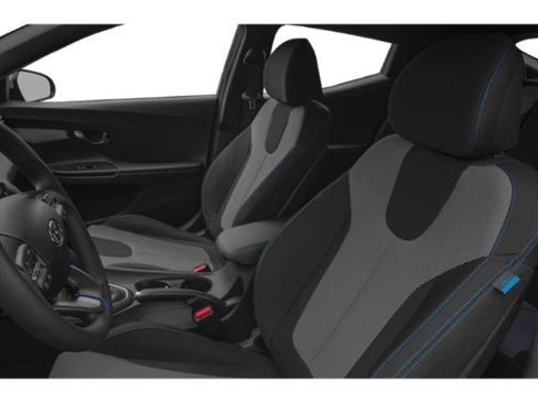 Used 2019 Hyundai Veloster 2.0 FWD image 12