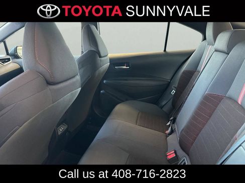Used 2024 Toyota Corolla SE w/ Convenience Package FWD image 6