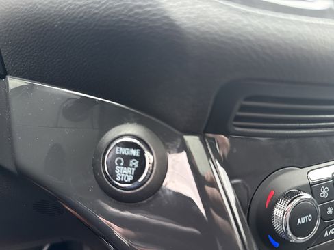 Used 2015 Ford Escape Titanium image 26