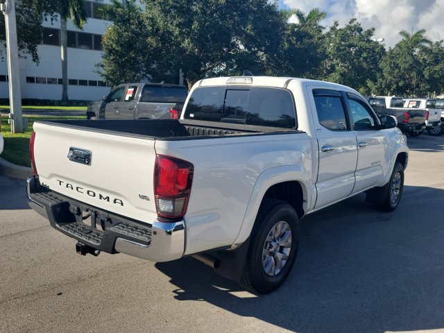 Used 2018 Toyota Tacoma SR5 RWD image 7