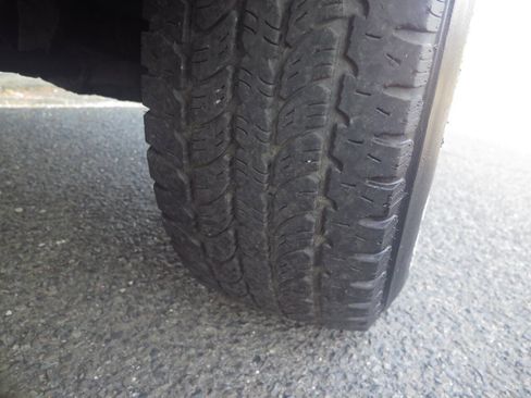 Used 1998 Dodge Dakota SLT image 31